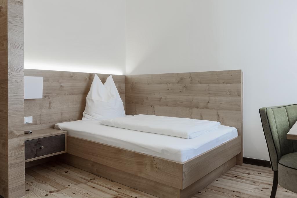 Fruhstuckshotel Scharinger Maison d'hôtes 3*